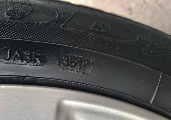 Nissan Qashqai cena 28499 przebieg: 194560, rok produkcji 2008 z Żukowo małe 781
